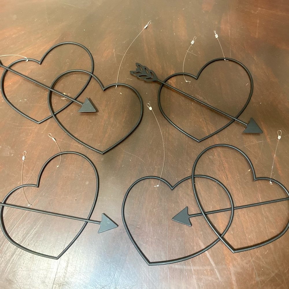 Metal Love Heart Arrows